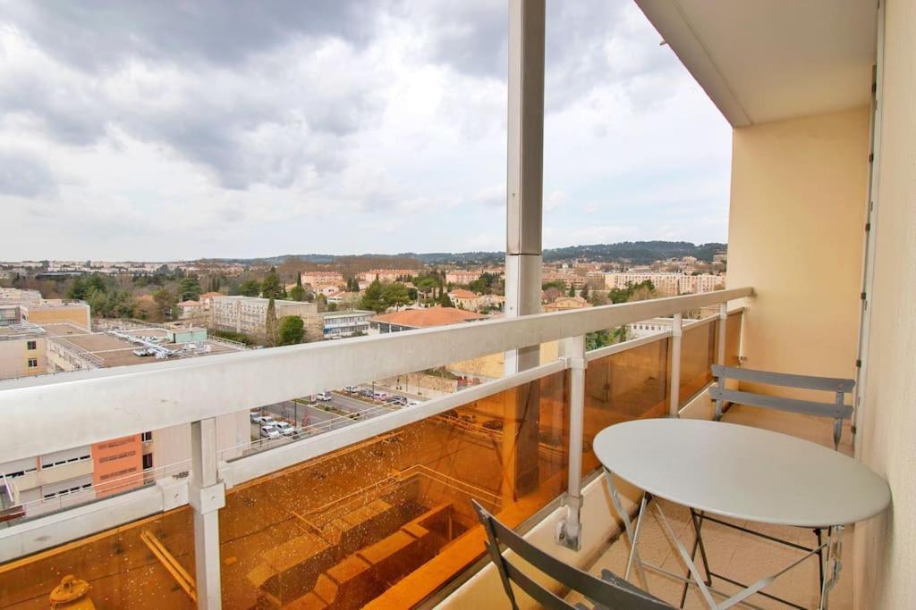 Joli T2 Lumineux Avec Balcon Et Wifi - Proche Cv Aix-en-Provence Exterior foto
